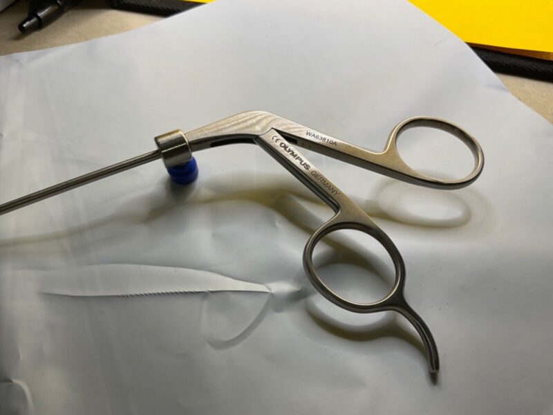 Olympus WA63810A Grasping Instrument, 3.25 x 400mm