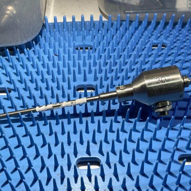 Dyonics 7205682 2.7mm 30° Scope - For Parts Or Repairs