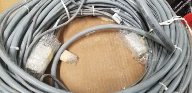 Siemens Medical Solutions 5999821 CBL ASM E-STOP EXTENSION 99FT With Stop Switch - Image 3