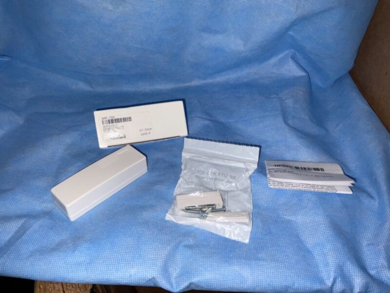 DSC AMP-700 ADDRESS MAGNETIC DOOR/WINDOW CONTACT