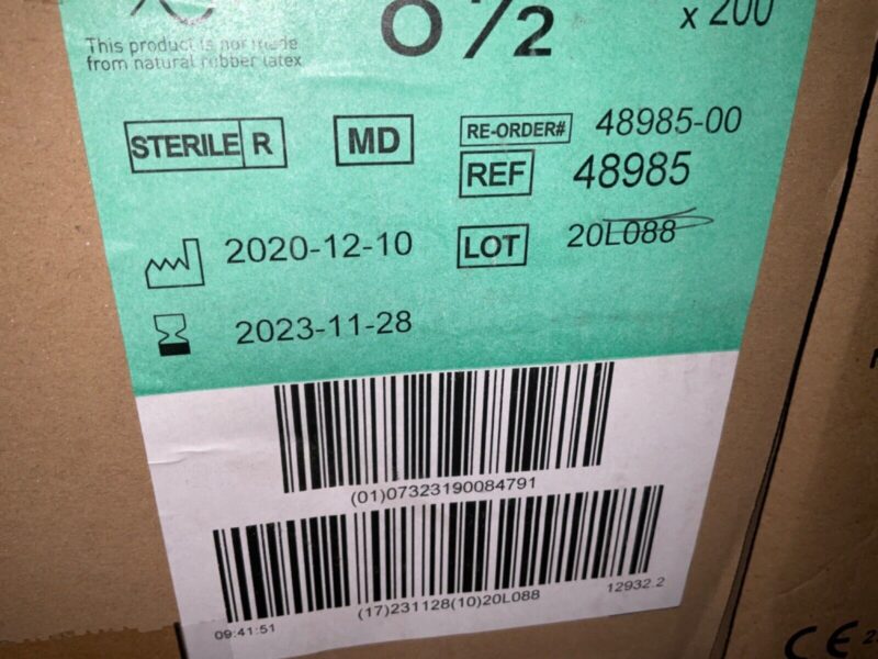 Molnlycke Biogel 48985 Blue UnderGloves Size - 8 1/2 ( 50 Pairs )