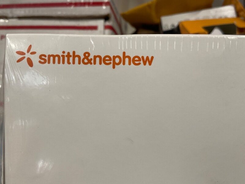 Smith & Nephew 111435 Disposable Compressor Cap New/Sealed 2033! (Box of 5pc)