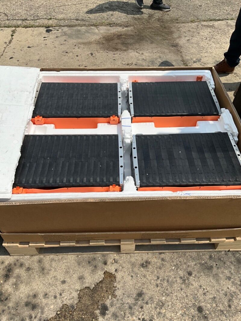 2023-2024 FORD (K MUSTANG MACH E EXTENDED RANGE 8.4 kWh LITHIUM ION BATTERY PACK - Image 3