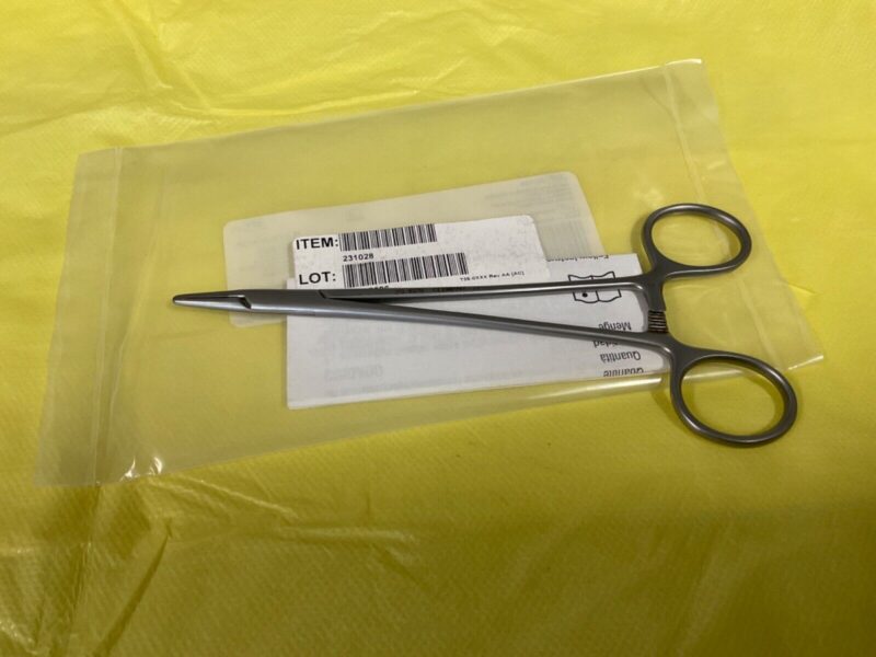 Gyrus 231028 Wood Needle Holder 15.2CM Length Glass Bead Finish - NEW!