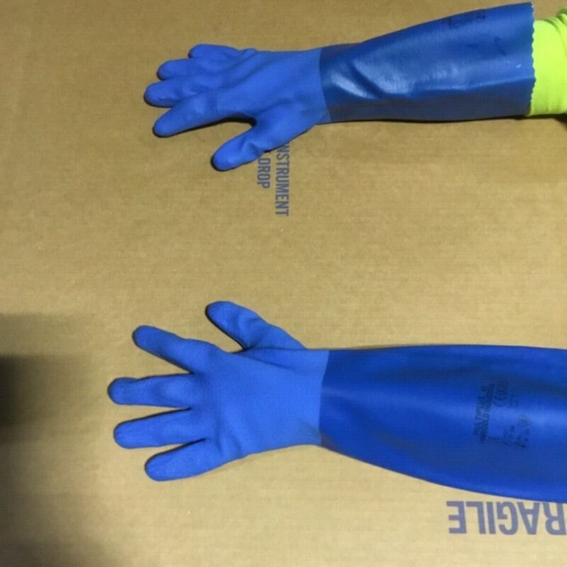 Marigold MULTIPLUS 40 - Chemical Resistant Nitrile Gloves, Size 8 Medium NEW
