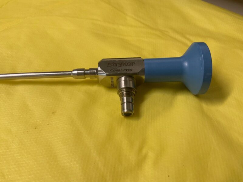 Stryker 502-104-030 4mm 30º Ideal Eyes Scope (For Parts or Refurb)